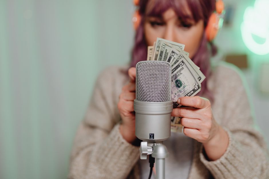 Side Income Options That Respect Your Full-Time Job (No Content Creation Required)