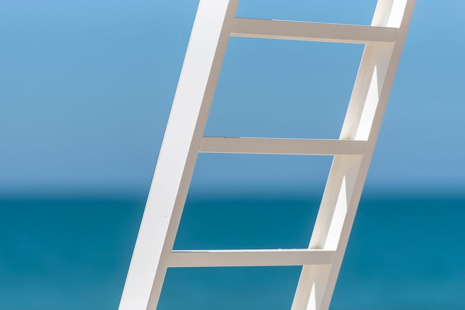 Bond Laddering for Late-Career Investors: A Plain-English Introduction