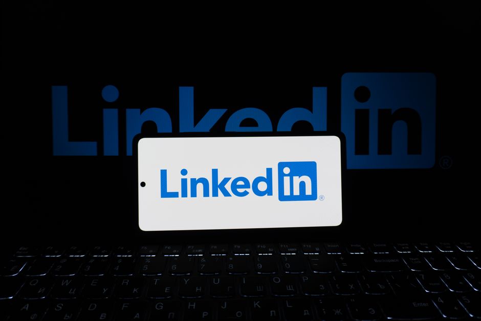 How to Use LinkedIn Learning to Fill Skill Gaps Without a Full Career Reset