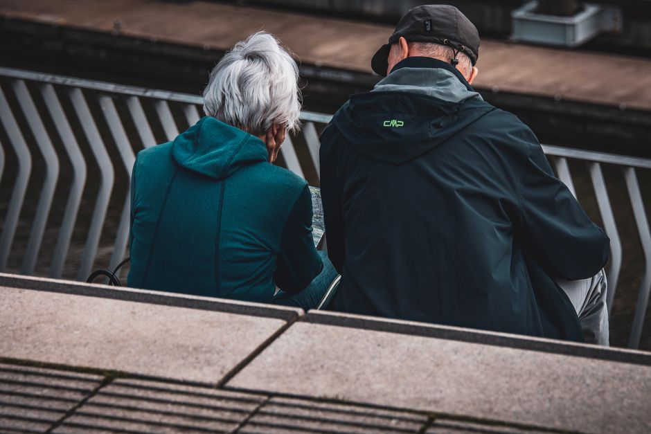 Social Security Spousal and Survivor Benefits: What Late-Career Couples Need to Know